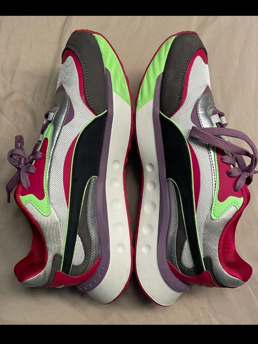 Puma Wild Rider NRG Shoes Women’s 9 Sneakers Walking Style: 387129-01